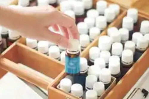 Aromatherapy Blending of Oils -All Year round Product